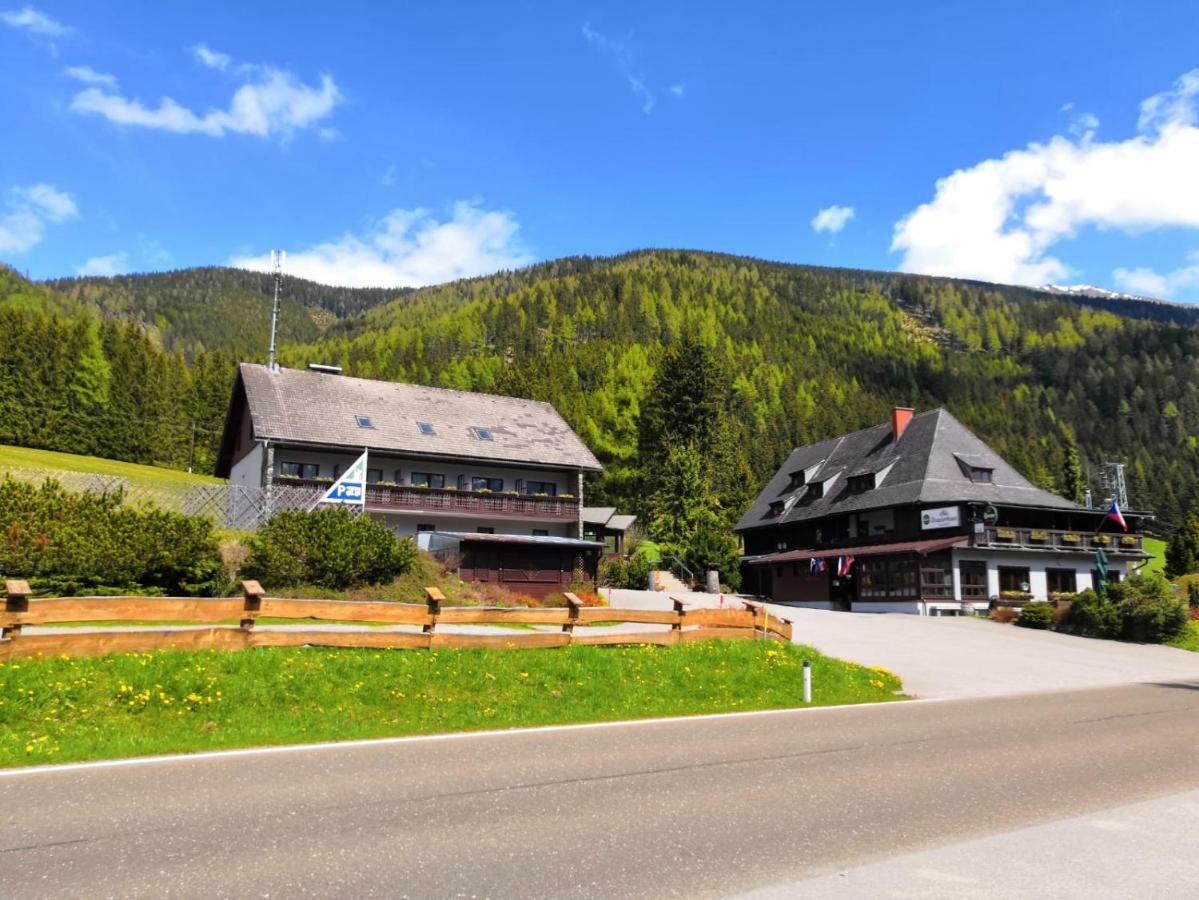 Gasthof Draxlerhaus Hohentauern Exterior foto